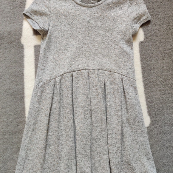 Girl's clothes - Picture 4 of 16